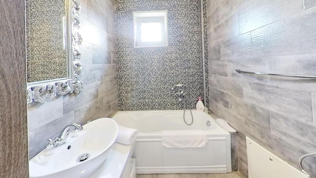 Rania Apartment *